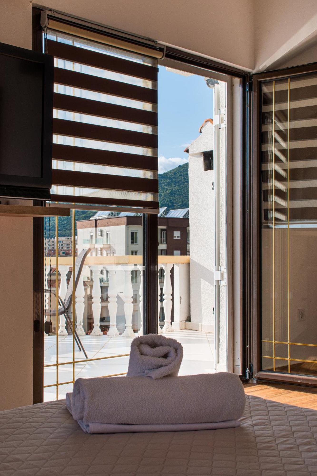 Villa Vojnic Budva Luaran gambar