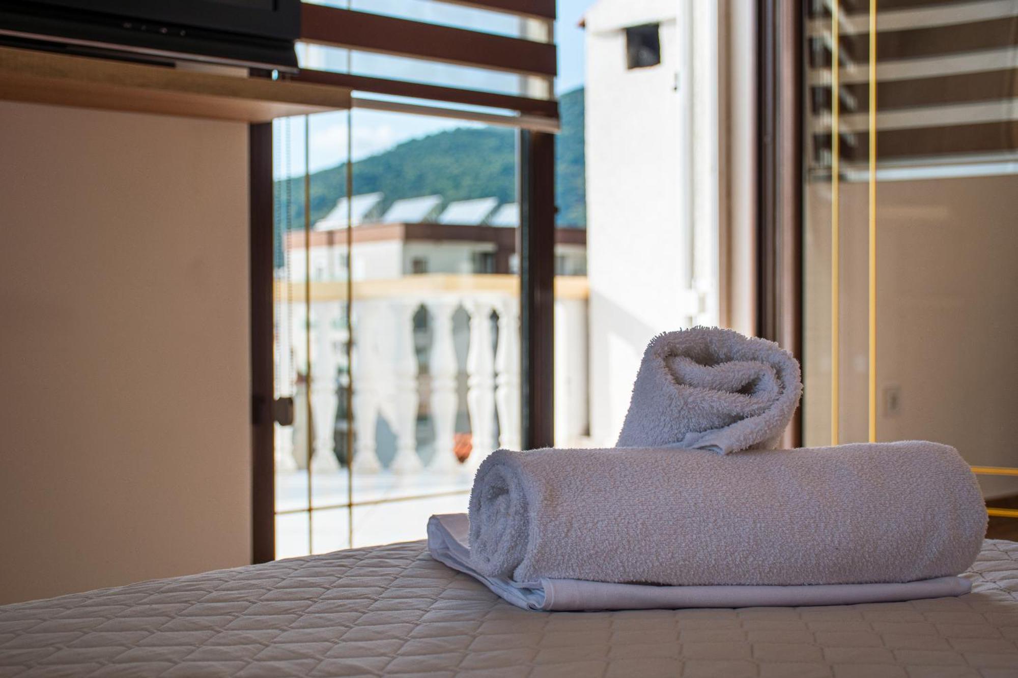 Villa Vojnic Budva Luaran gambar