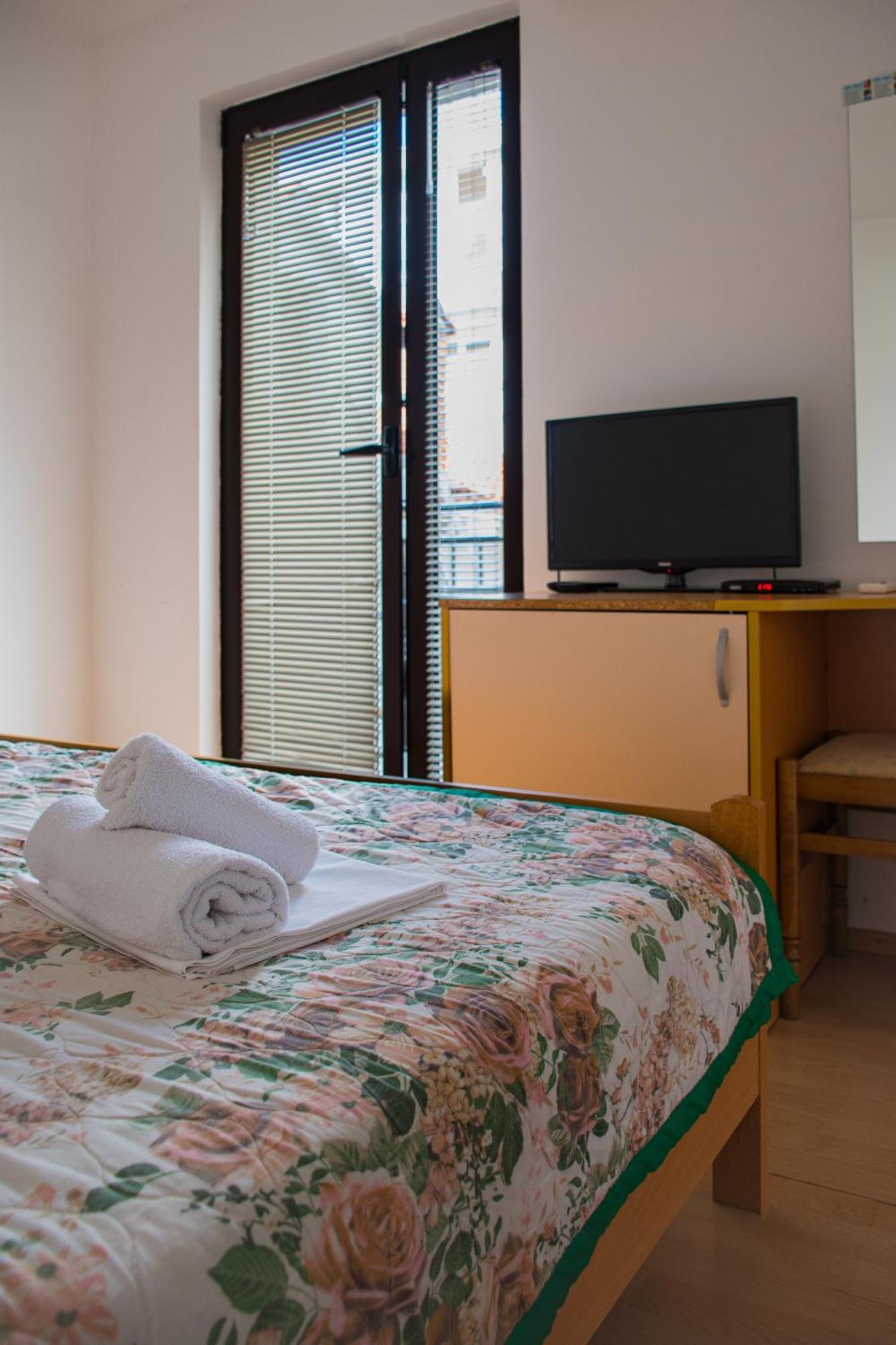 Villa Vojnic Budva Luaran gambar